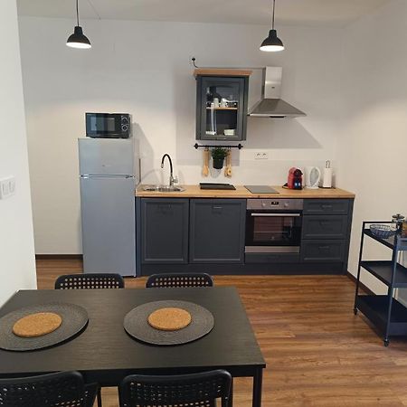 Apartment Dragana, Jezera, Island Murter Exterior foto