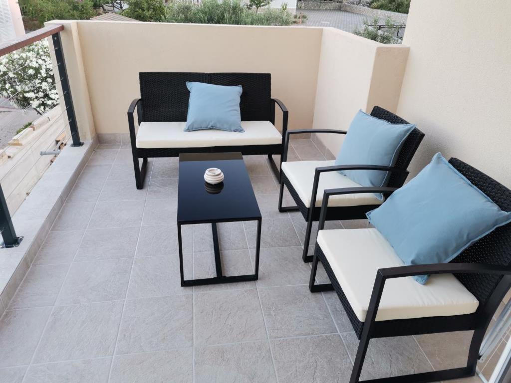 Apartment Dragana, Jezera, Island Murter Exterior foto